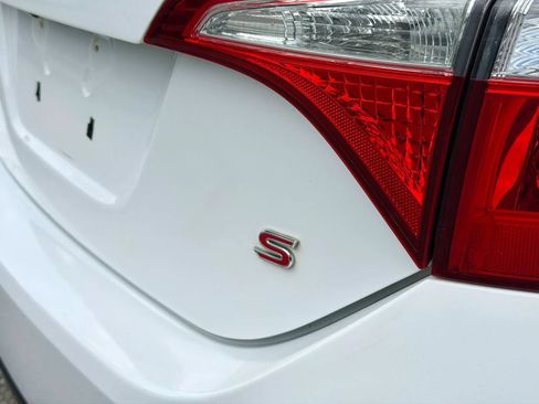Used 2016 Toyota Corolla S FWD image 17
