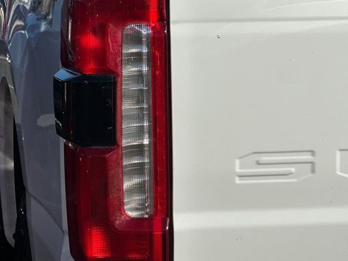 Used 2024 Ford F250 Lariat w/ Sport Appearance Package image 46