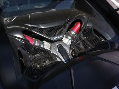 Used 2018 Acura NSX AWD/4WD image 19
