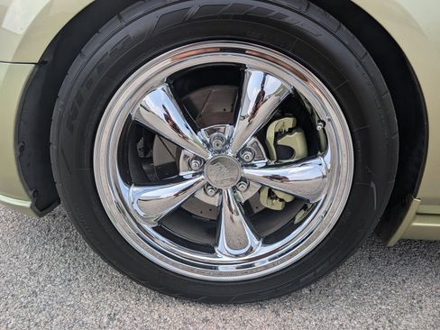 Used 2005 Ford Mustang GT Premium RWD image 88
