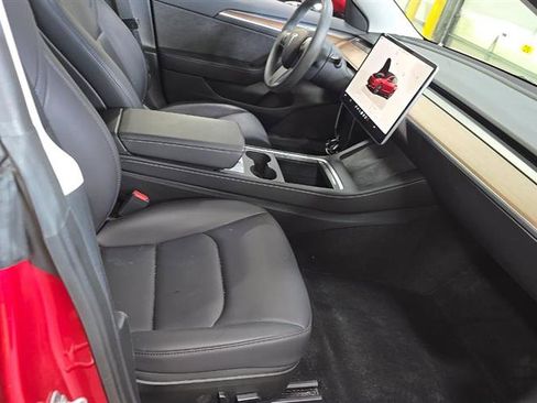 Used 2023 Tesla Model 3 Standard Range RWD image 6