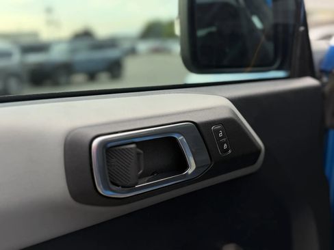 Used 2023 Ford Bronco Badlands AWD/4WD image 25