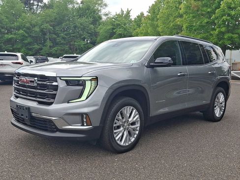 Used 2026 GMC Acadia Elevation w/ Elevation Premium Package AWD/4WD image 3