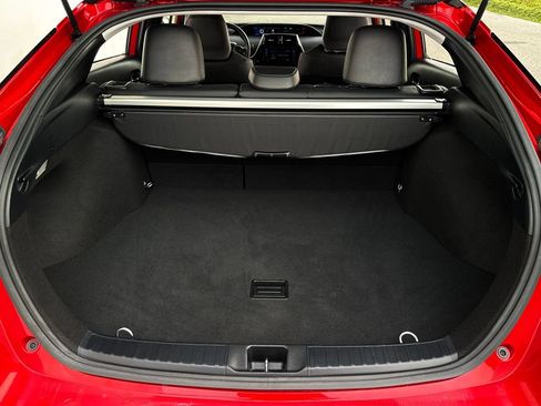 Certified 2019 Toyota Prius XLE AWD/4WD image 15