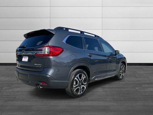Used 2023 Subaru Ascent Limited AWD/4WD image 3