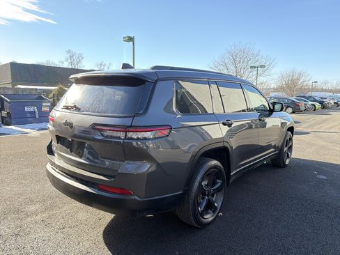Used 2021 Jeep Grand Cherokee L Laredo image 6