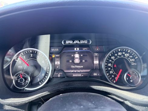 Used 2022 RAM 1500 Laramie image 12