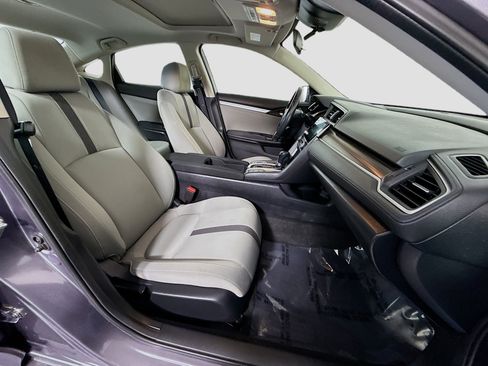 Used 2020 Honda Civic EX image 29