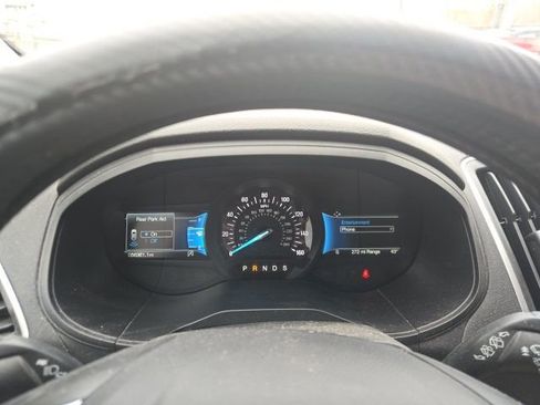 Used 2024 Ford Edge SEL image 16