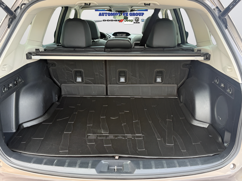 Used 2023 Subaru Forester Touring AWD/4WD image 33