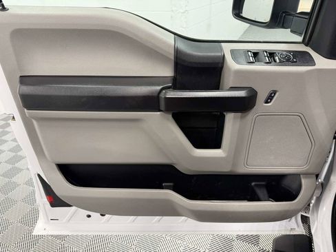 Used 2021 Ford F350 XL w/ Power Equipment Group image 9