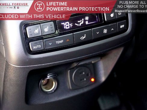 Used 2022 Hyundai Palisade Limited w/ Cargo Package image 30