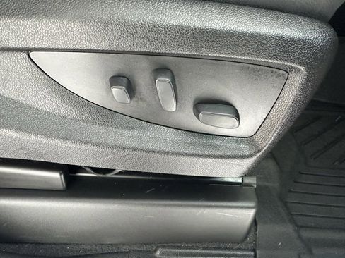 Used 2020 Chevrolet Tahoe Premier image 16