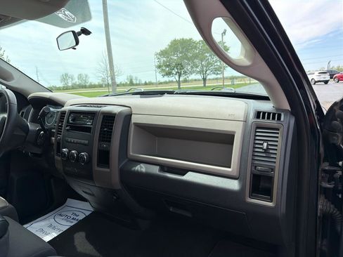Used 2012 RAM 1500 Express RWD image 24