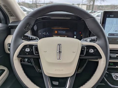 New 2026 Lincoln Corsair Premiere image 24