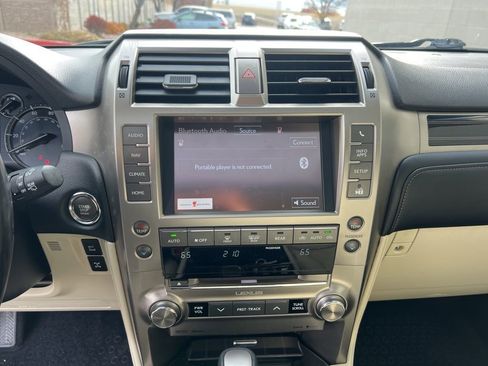 Used 2020 Lexus GX 460 Premium image 16