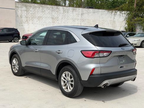Used 2021 Ford Escape SE w/ Convenience Package AWD/4WD image 8