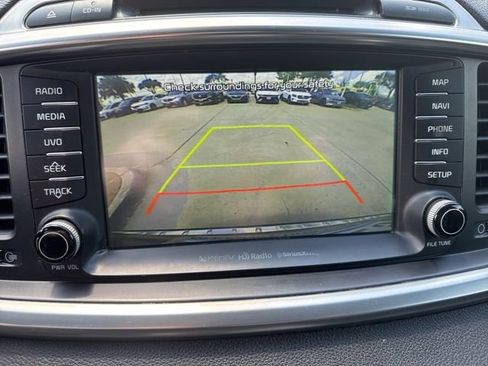 Used 2016 Kia Sorento SX FWD image 5