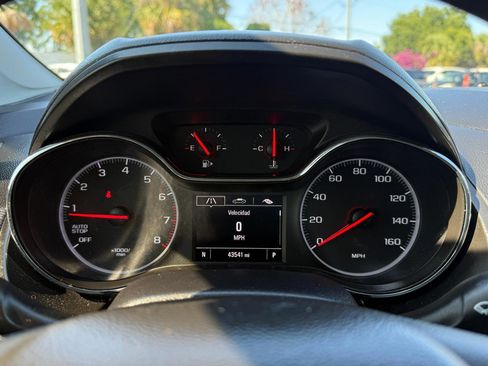 Used 2019 Chevrolet Cruze LS w/ LS Convenience Package FWD image 16