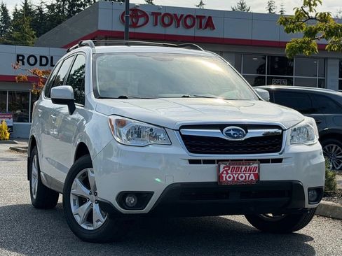 Used 2016 Subaru Forester 2.5i Premium AWD/4WD image 1