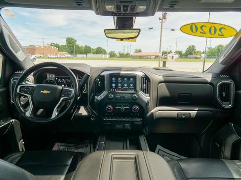 Used 2020 Chevrolet Silverado 2500 LTZ w/ LTZ Premium Package AWD/4WD image 15