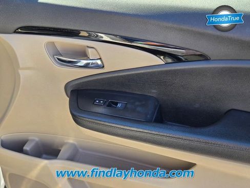 Certified 2019 Honda Pilot Touring image 23