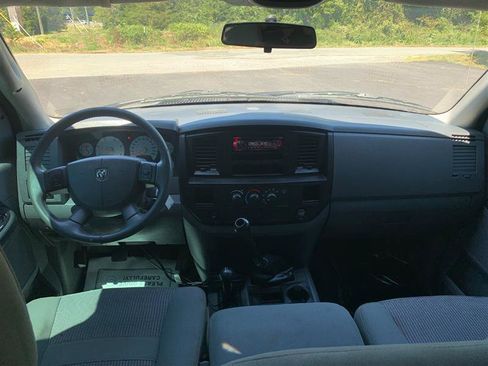 Used 2007 Dodge Ram 3500 Truck SLT image 26