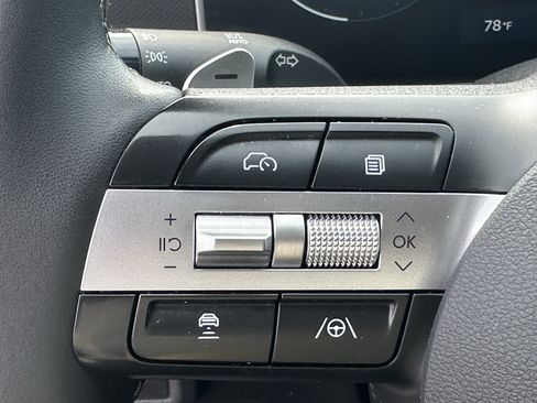 Used 2025 Hyundai Sonata SEL FWD image 23