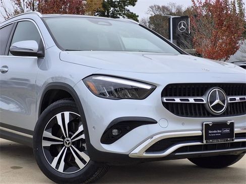 Certified 2025 Mercedes-Benz GLA 250 image 7