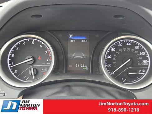 Used 2024 Toyota Camry LE w/ Convenience Package FWD image 18