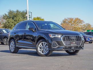 Certified 2025 Audi Q3 2.0T Premium Plus w/ Premium Plus Package video 1