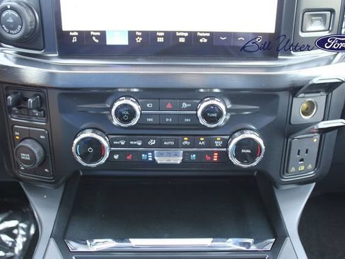 New 2026 Ford F250 Lariat w/ Black Appearance Package AWD/4WD image 15