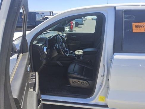 Used 2023 Chevrolet Colorado LT w/ LT Convenience Package III RWD image 11