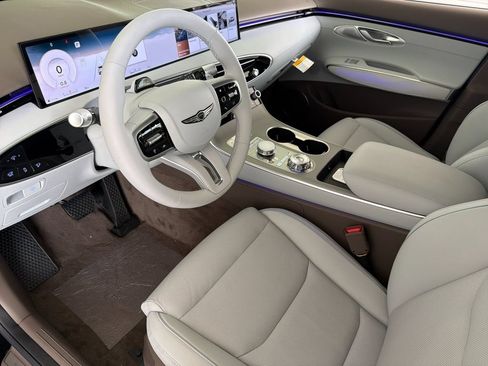 New 2026 Genesis GV70 2.5T Advanced AWD/4WD image 10