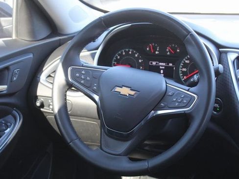 Used 2024 Chevrolet Malibu RS FWD image 18