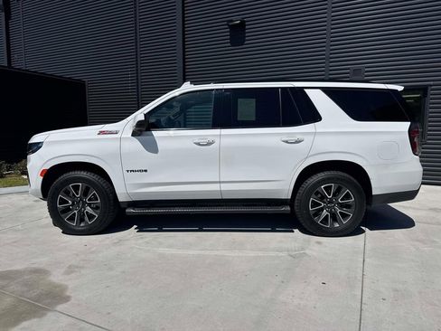 Used 2021 Chevrolet Tahoe Z71 AWD/4WD image 2