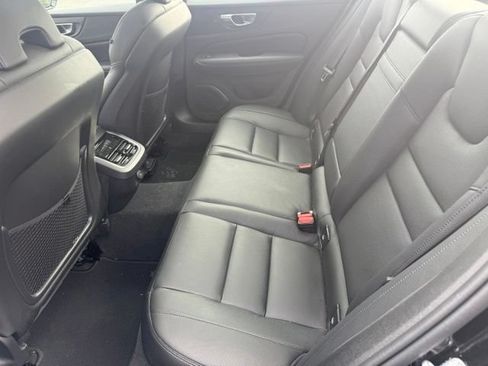 Used 2022 Volvo S60 B5 Inscription w/ Advanced Package AWD/4WD image 13