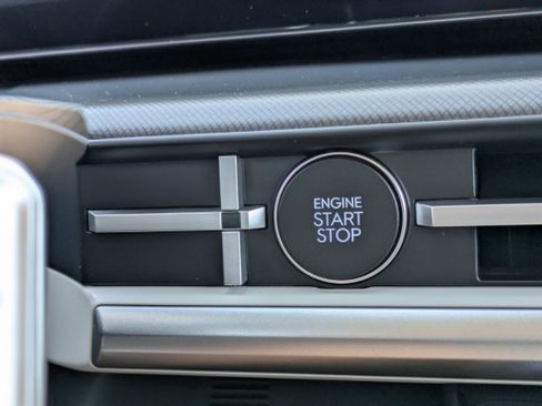 New 2026 Hyundai Santa Fe SE image 27