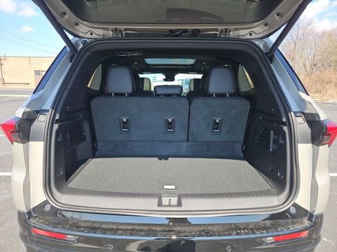 New 2026 Buick Enclave Sport Touring w/ Power Package image 18