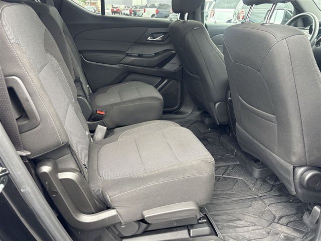 Certified 2023 Chevrolet Traverse LT FWD image 25