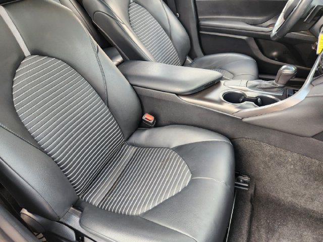 Used 2023 Toyota Camry SE FWD image 10
