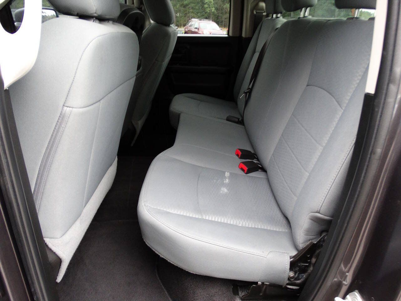 Used 2019 RAM 1500 4x4 Quad Cab Express w/ Wheel & Sound Group image 26