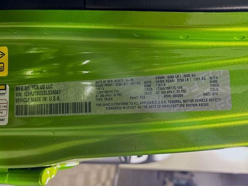 New 2025 Jeep Gladiator Rubicon w/ Convenience Group image 26