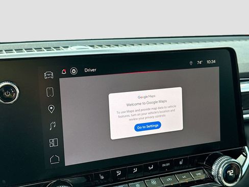 Used 2024 GMC Canyon Elevation w/ Elevation Premium Package image 16