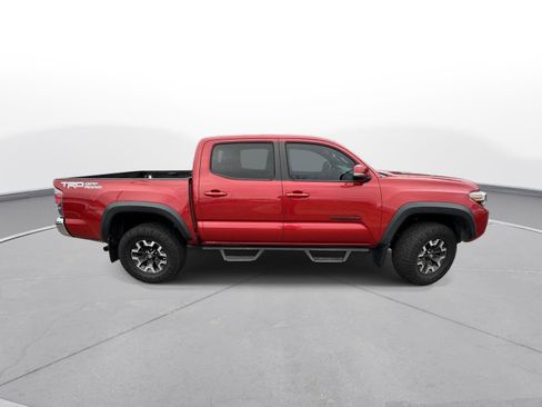 Certified 2021 Toyota Tacoma TRD Off-Road image 5