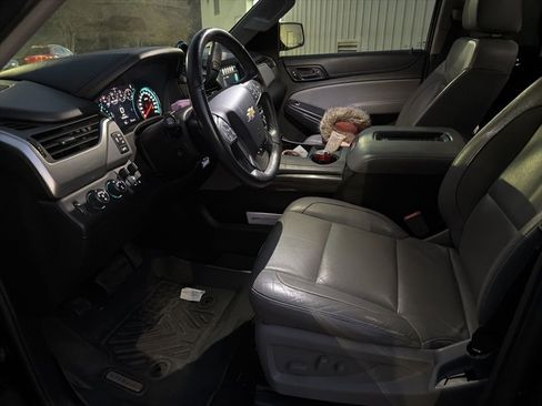 Used 2017 Chevrolet Tahoe LT image 10
