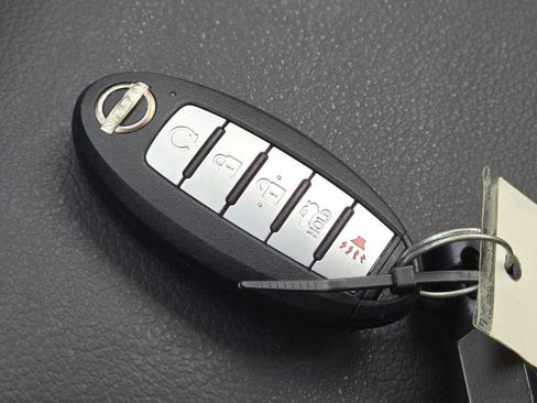 Used 2023 Nissan Altima 2.5 SR AWD/4WD image 37