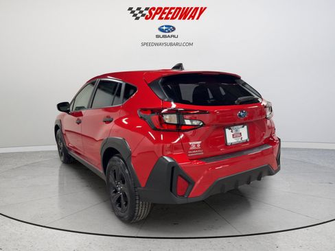 Used 2025 Subaru Crosstrek 2.0i image 7