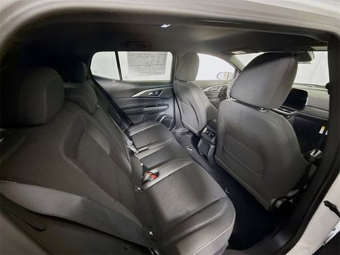 New 2026 Chevrolet Equinox EV LT image 20