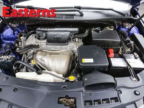 Used 2015 Toyota Camry SE image 7